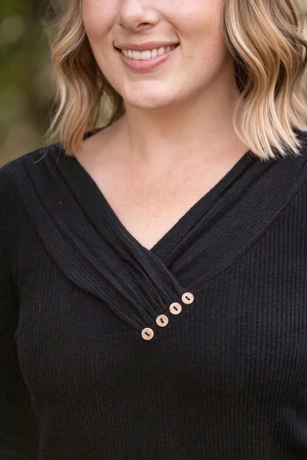 Brooklyn Button Top (Black)