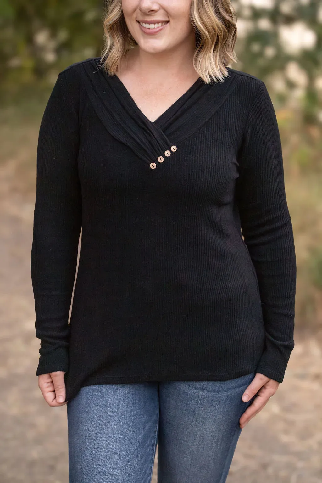 Brooklyn Button Top (Black)