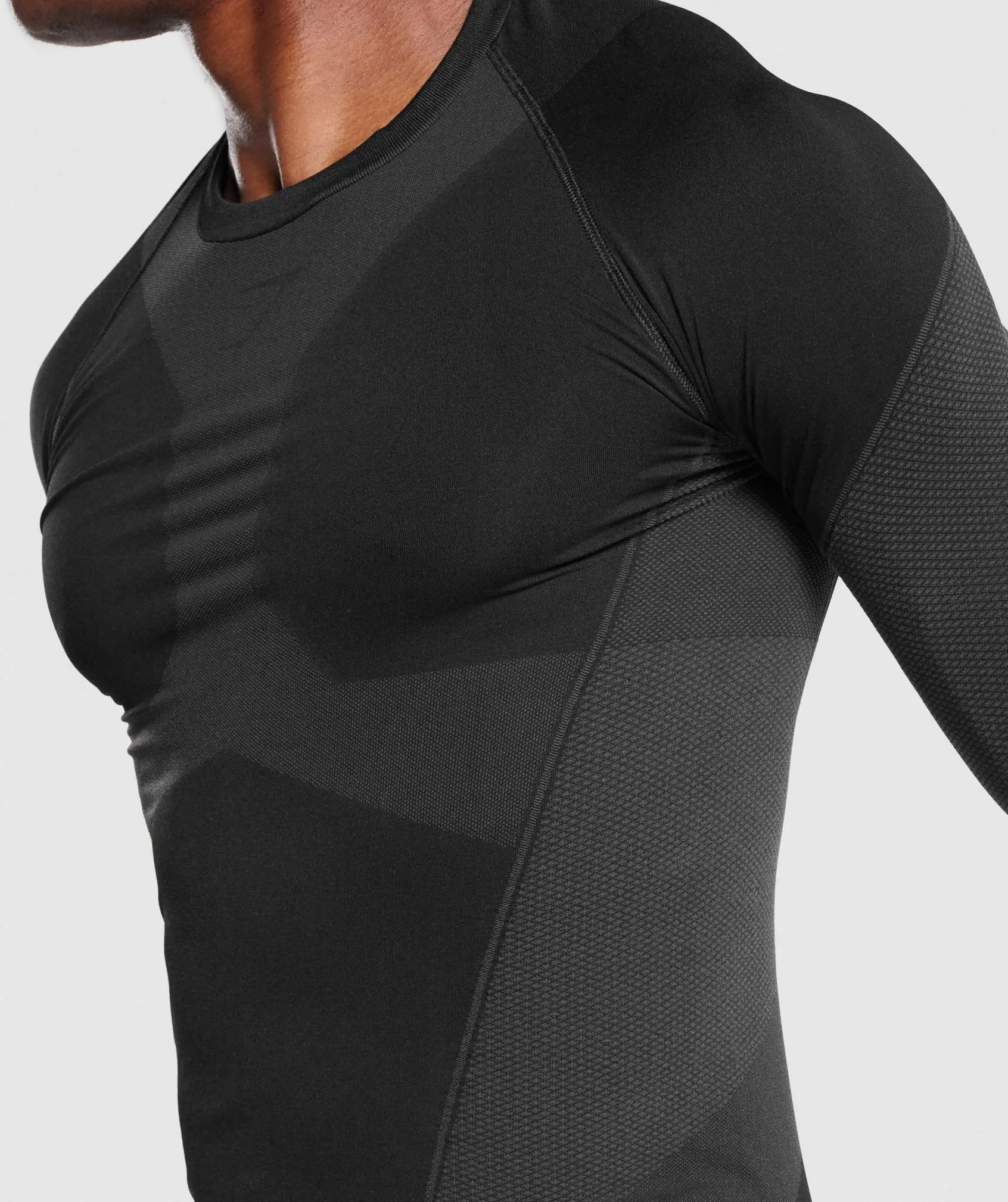 Gymshark Free Force Seamless Long Sleeve T-Shirt - Black