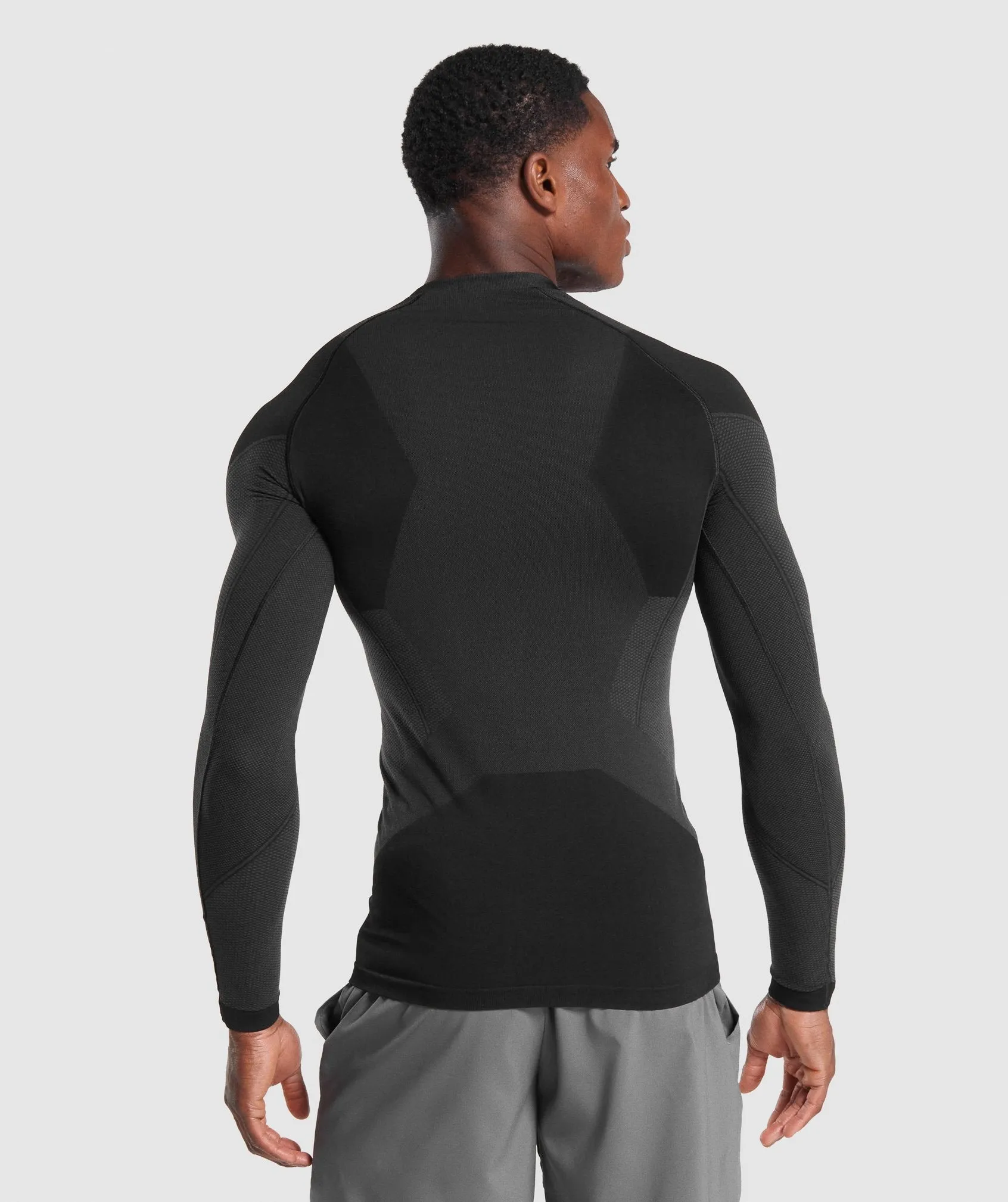 Gymshark Free Force Seamless Long Sleeve T-Shirt - Black