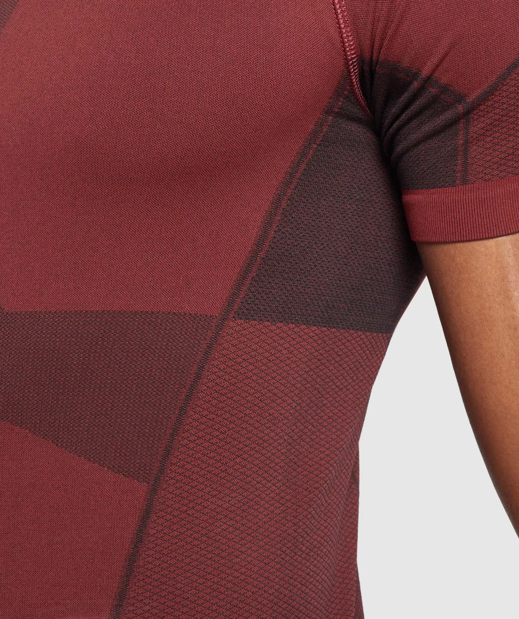 Gymshark Free Force Seamless T-Shirt - Burgundy